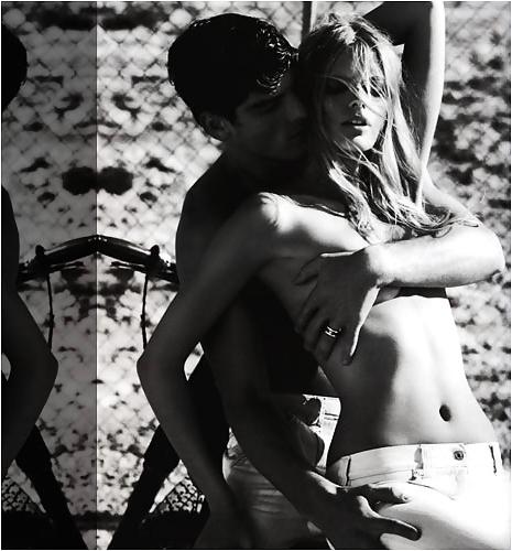 25P Erotic black and white