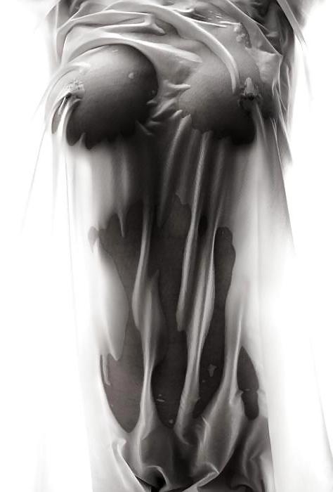 25P Erotic black and white