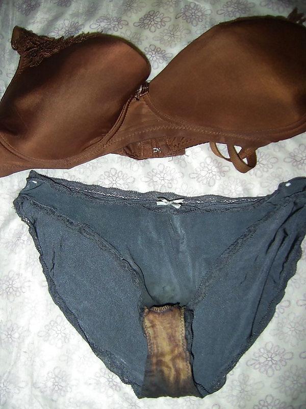 11P Step sisters big titted bras