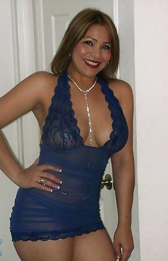 25P Venezuela Swinger Milf 