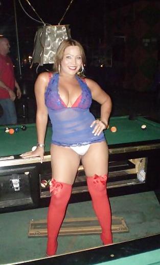 25P Venezuela Swinger Milf 
