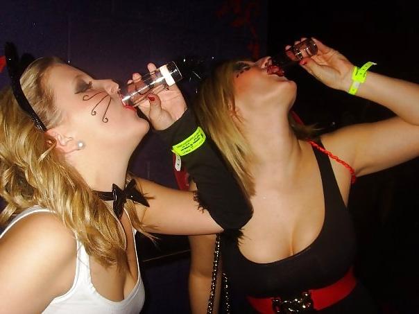 25P English Girls on the Loose New Years Eve