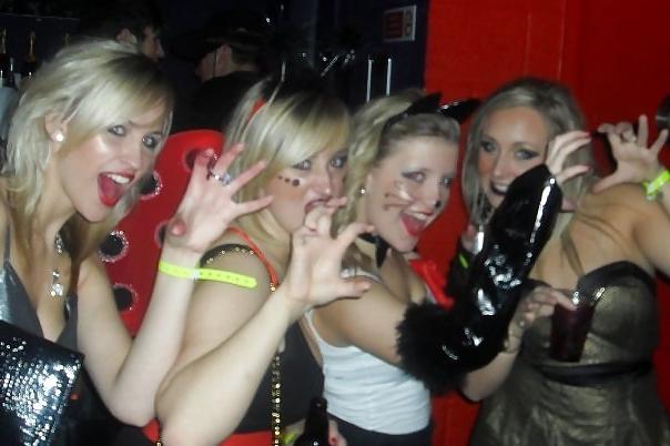 25P English Girls on the Loose New Years Eve