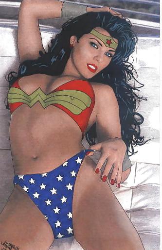 25P Superhero Babes