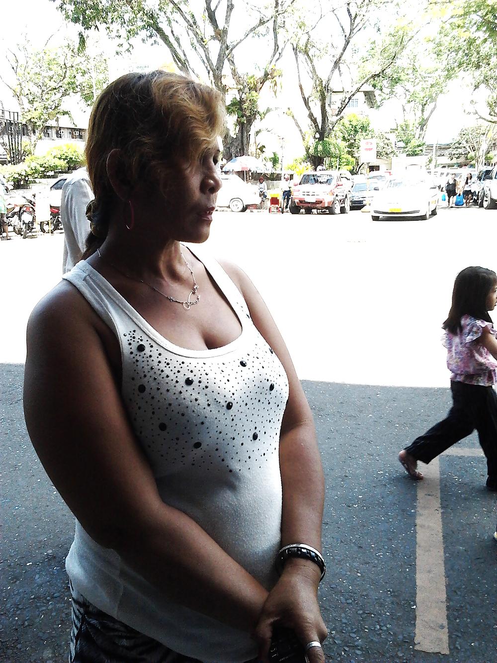 6P Natural Booby Mama side of the street
