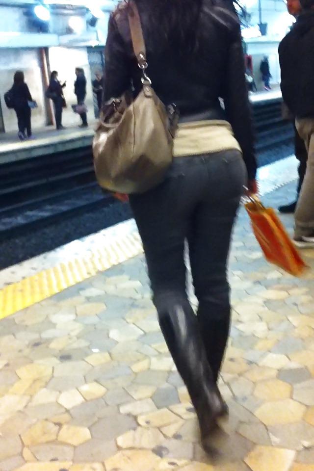 10P BEST ASSES - street 12 (comment please)