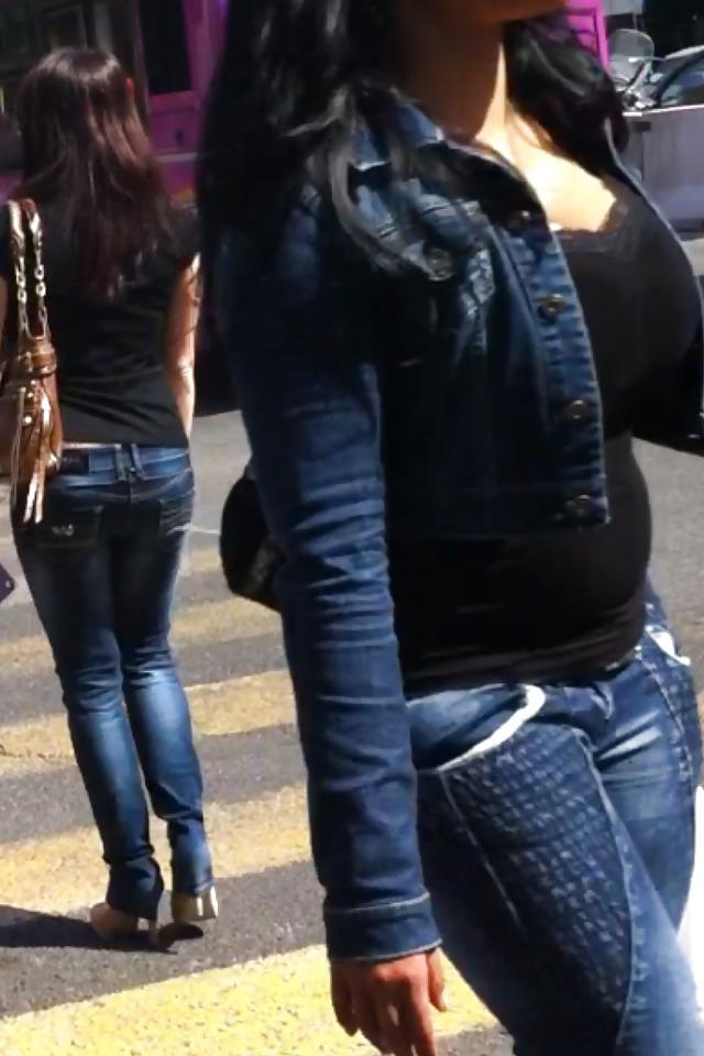 10P BEST ASSES - street 12 (comment please)