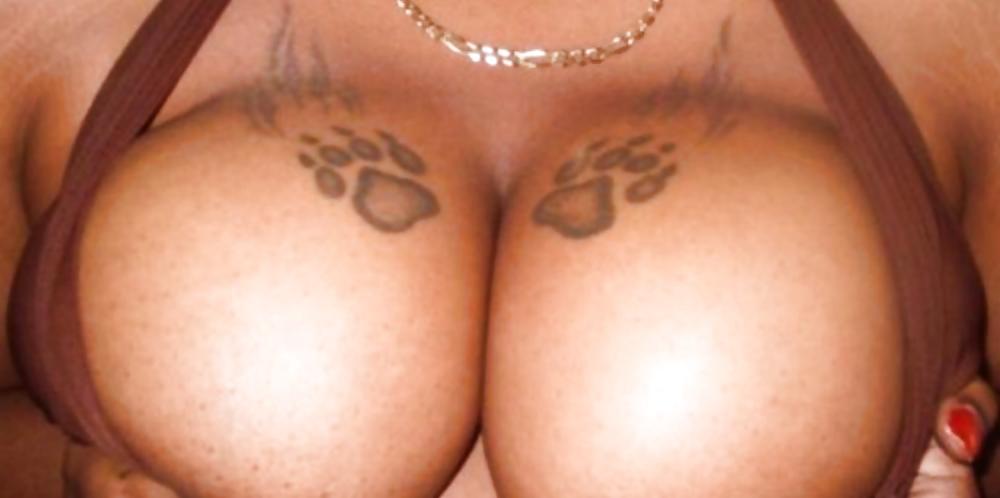25P Erotic & Kinky Tattoos