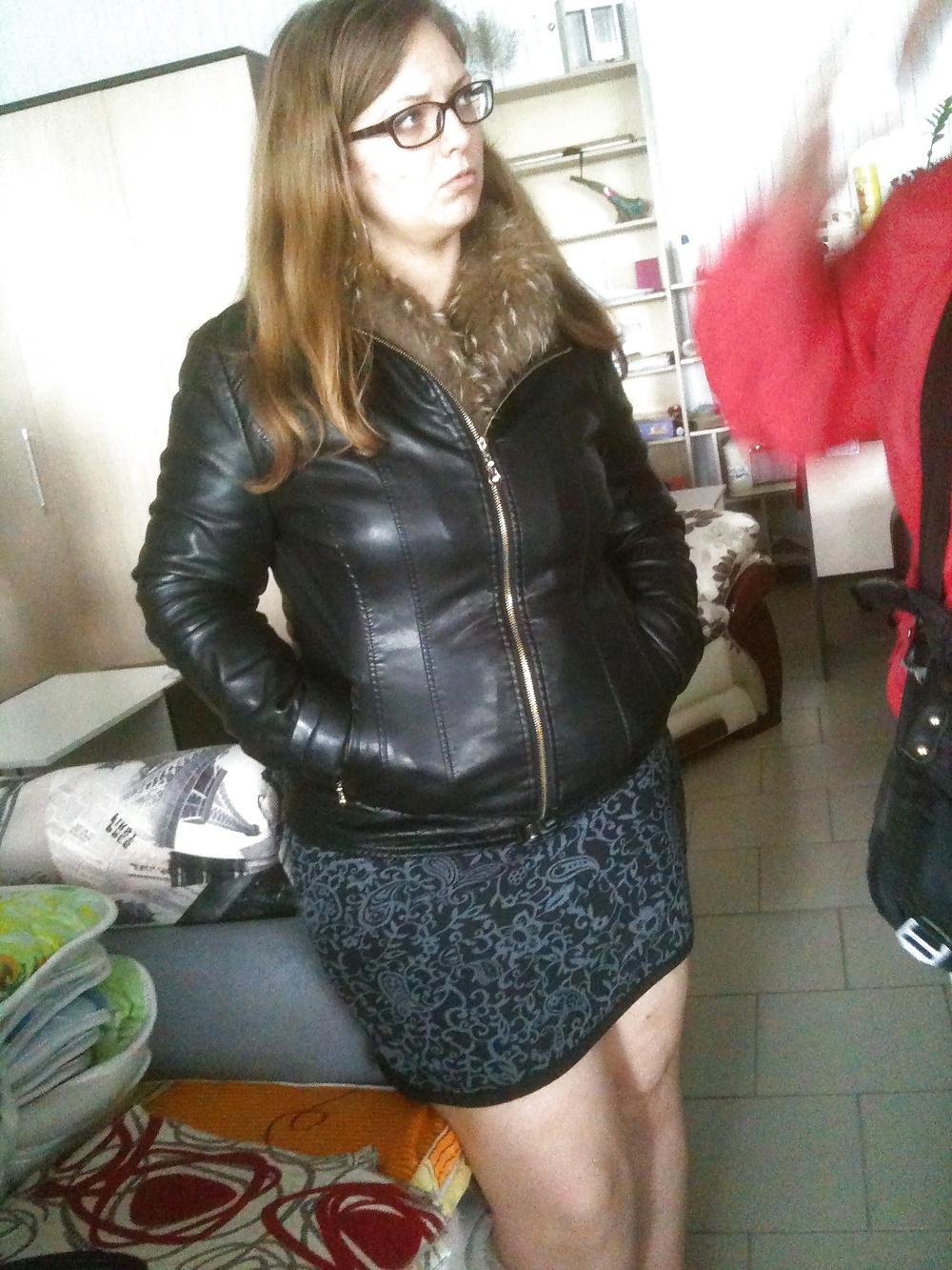 24P Big ass girl