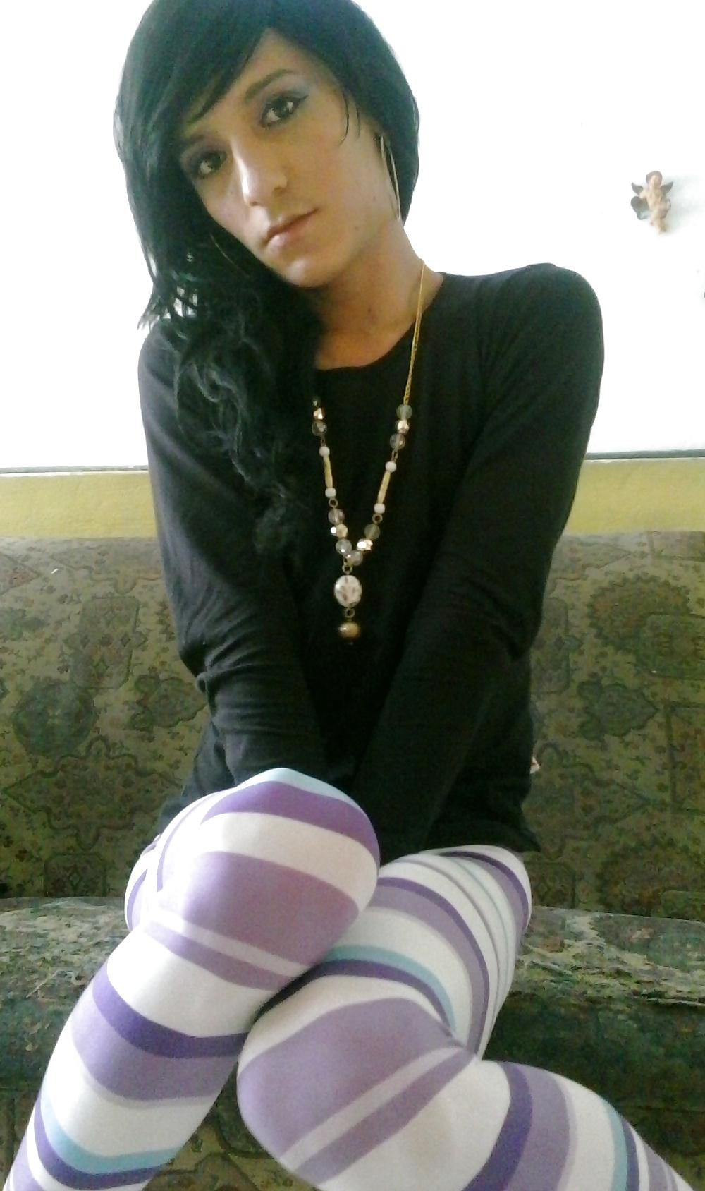 22P Crossdressing again Vestida de nena otra vez