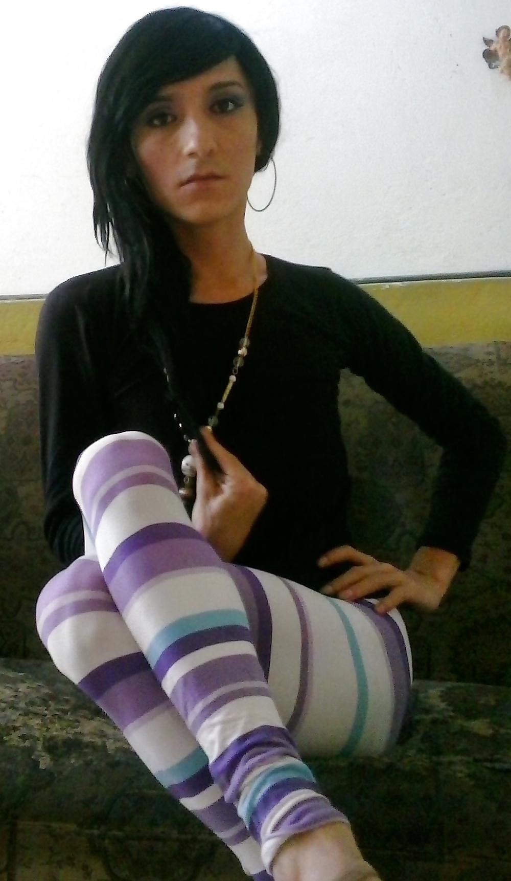22P Crossdressing again Vestida de nena otra vez