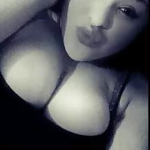 13P Latina con tetas grandes big boobs Latina