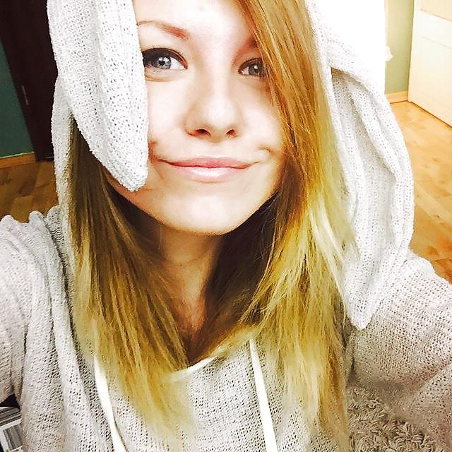 25P Kelly Svirakova - Kelly MissesVlog