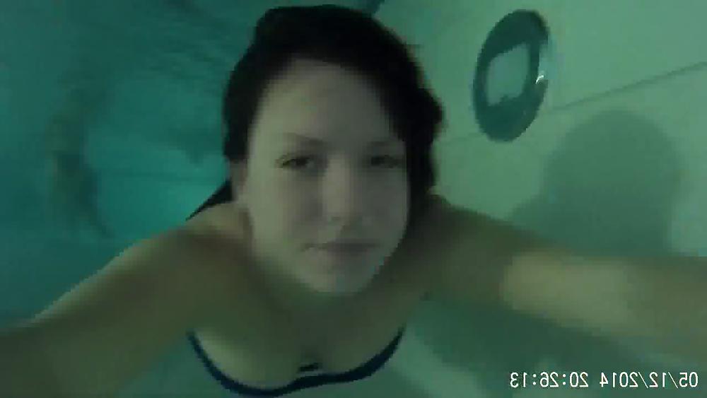 25P Kelly Svirakova - Kelly MissesVlog