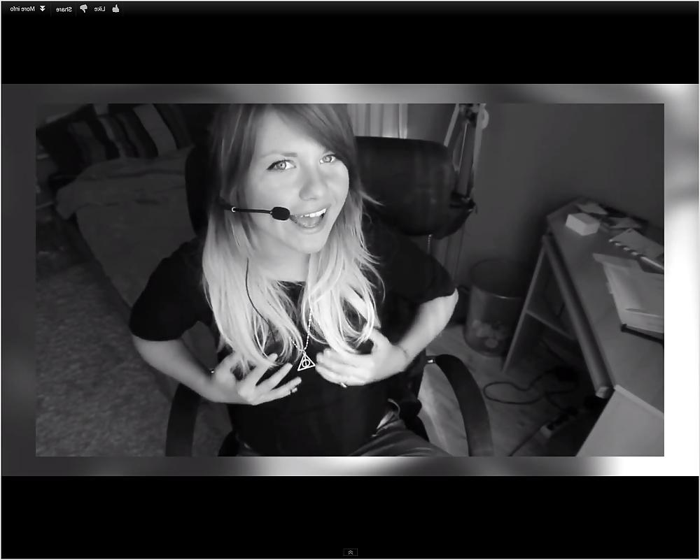 25P Kelly Svirakova - Kelly MissesVlog