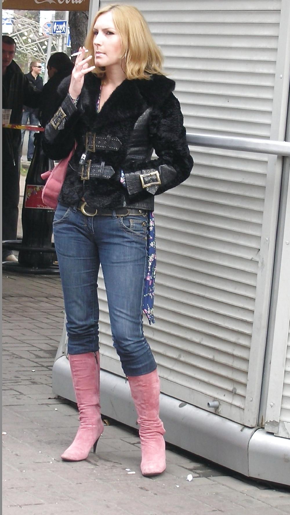 25P Street whores. Cheap and available