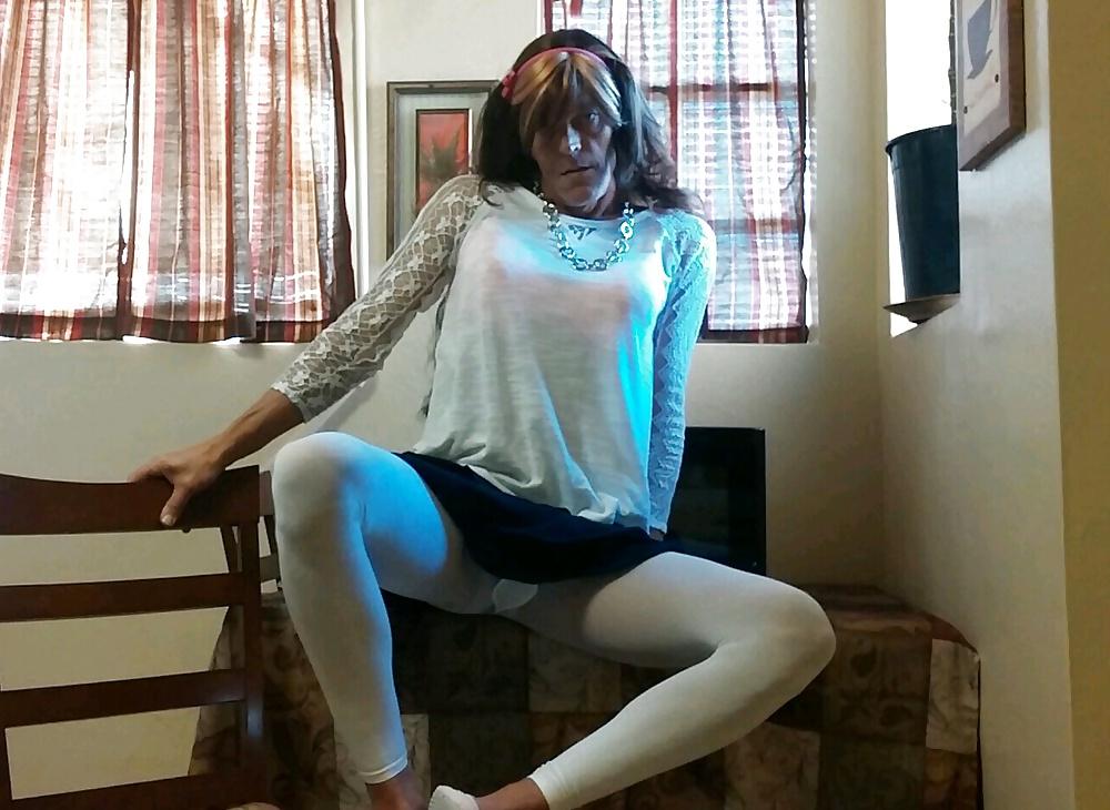 24P Crossdresser in pantyhose