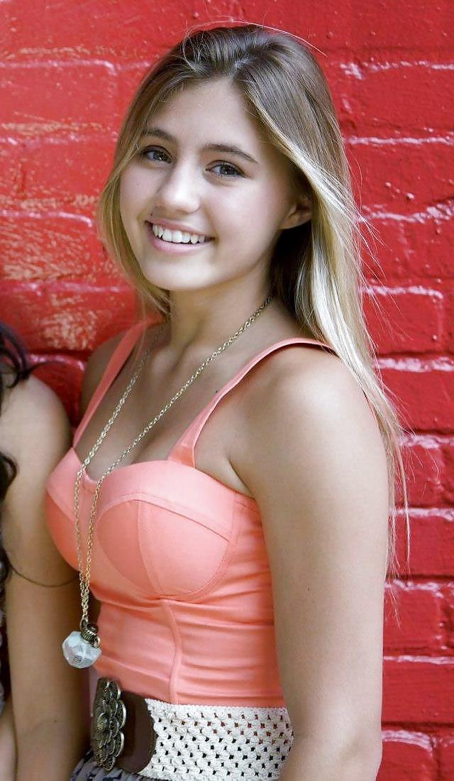 25P Lia Marie Johnson (Youtube star)