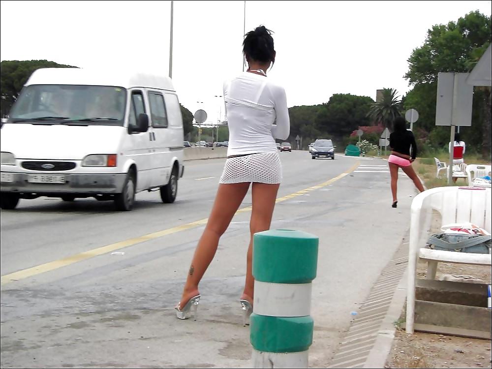 25P Street hookers. Pay and use