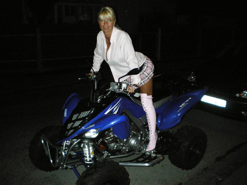 25P Miss Lady Tina, Domina, Herrin, Strapon, Mistress, Anal