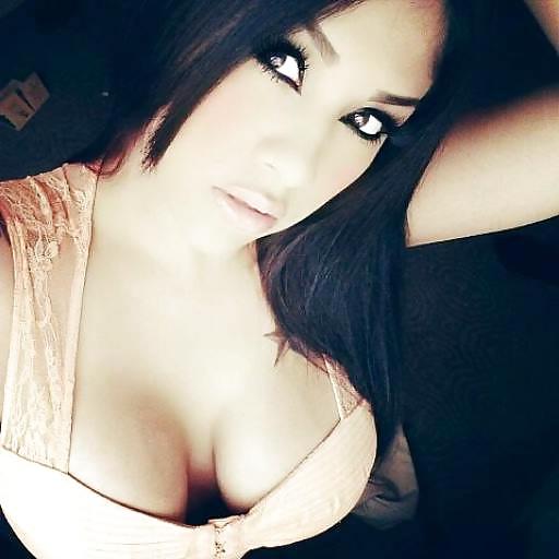 14P Hot Cynthia BIG BOOBS no nude 