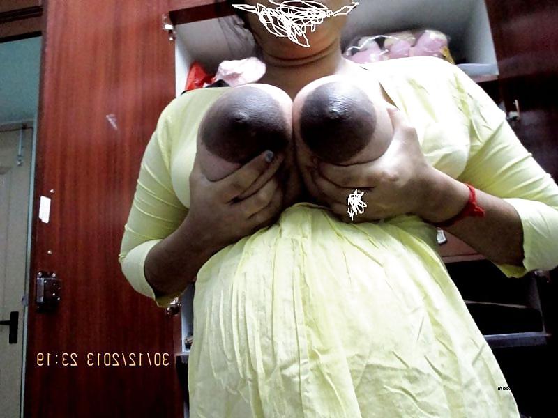 15P Big Boobs