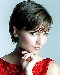 25P More celebrities with short hair P2
