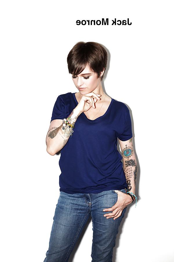 25P More celebrities with short hair P2