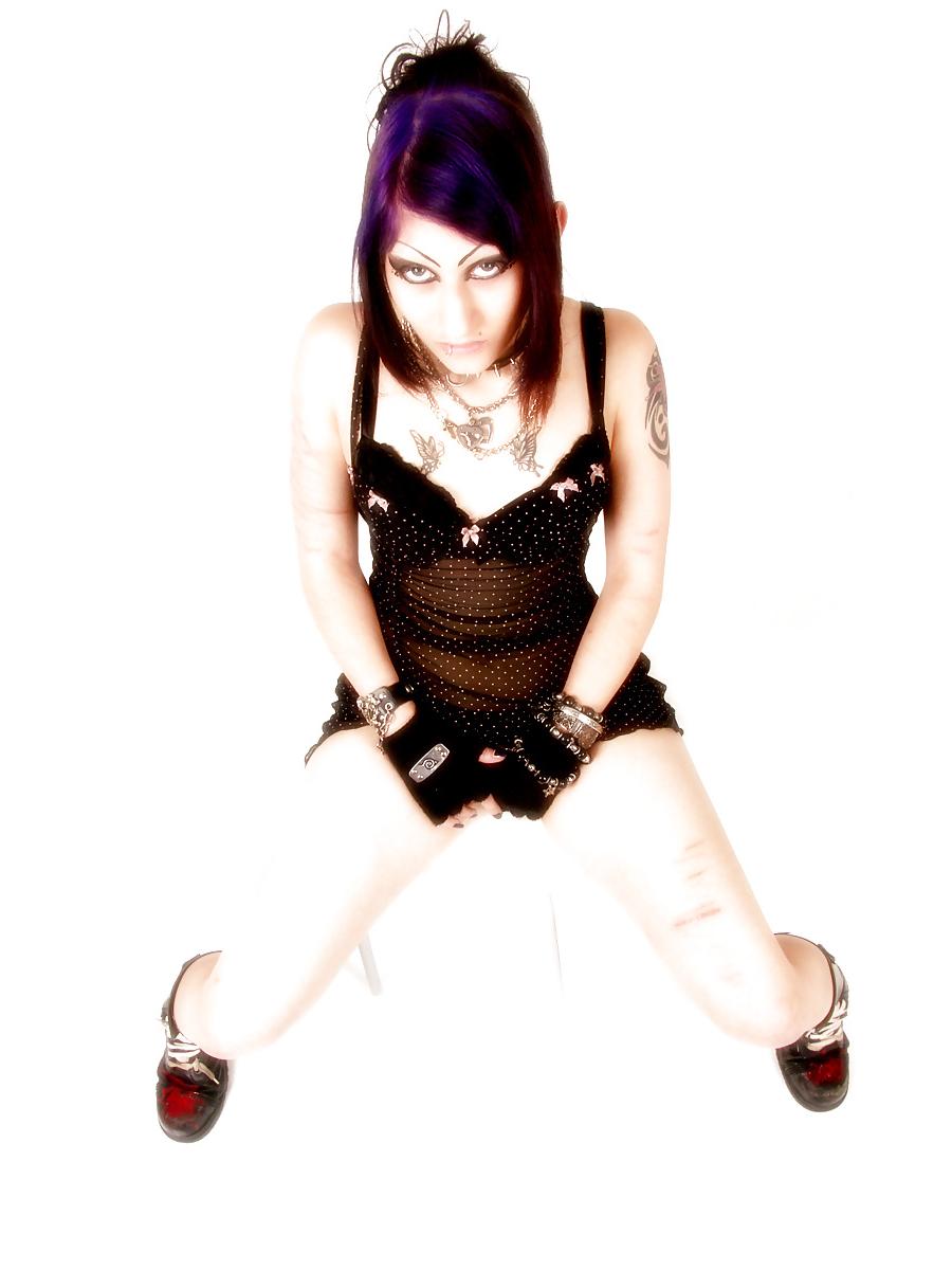 11P Ri Ka Emo Teen