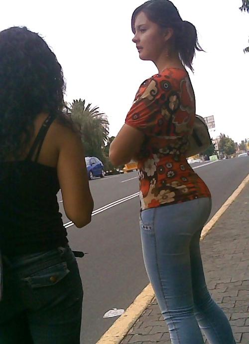 25P Candids and Booty Butt Culo