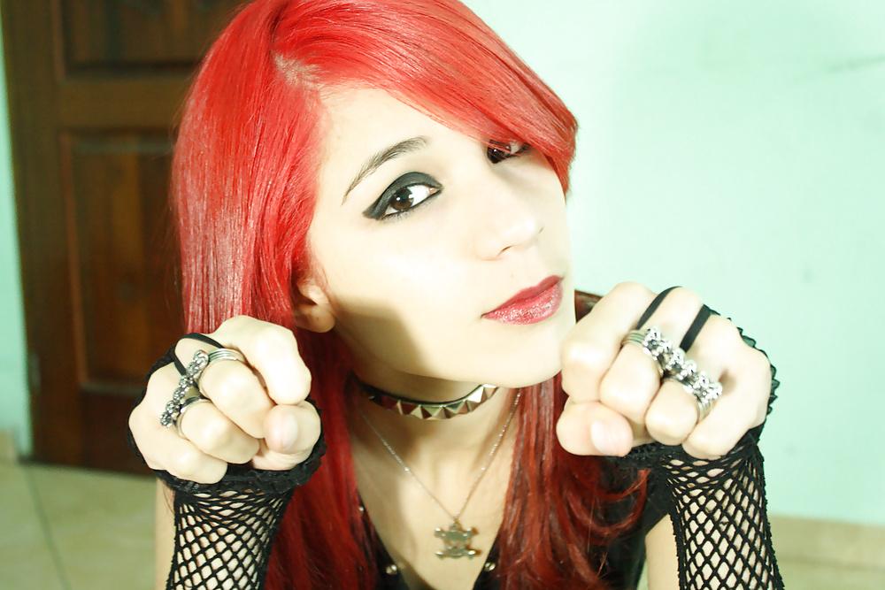 6P Emo home shoot
