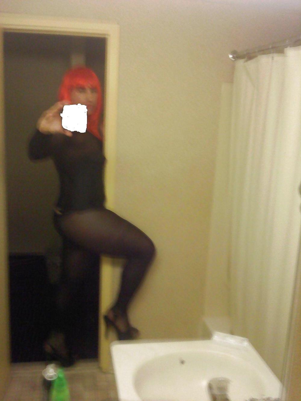 5P Redhead crossdresser