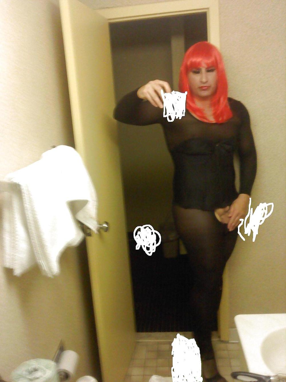 5P Redhead crossdresser