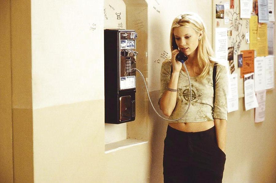 25P Amy Smart Glamour, Nudes, Caps