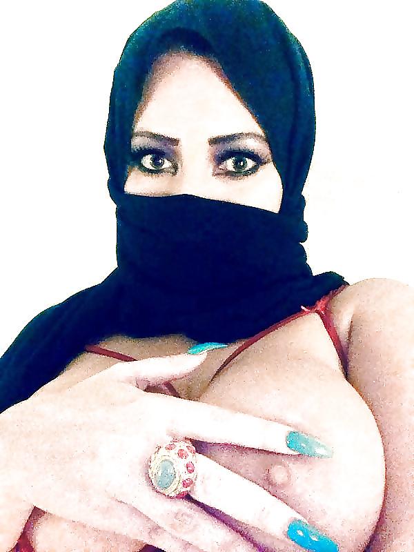 23P Big Boobs 1