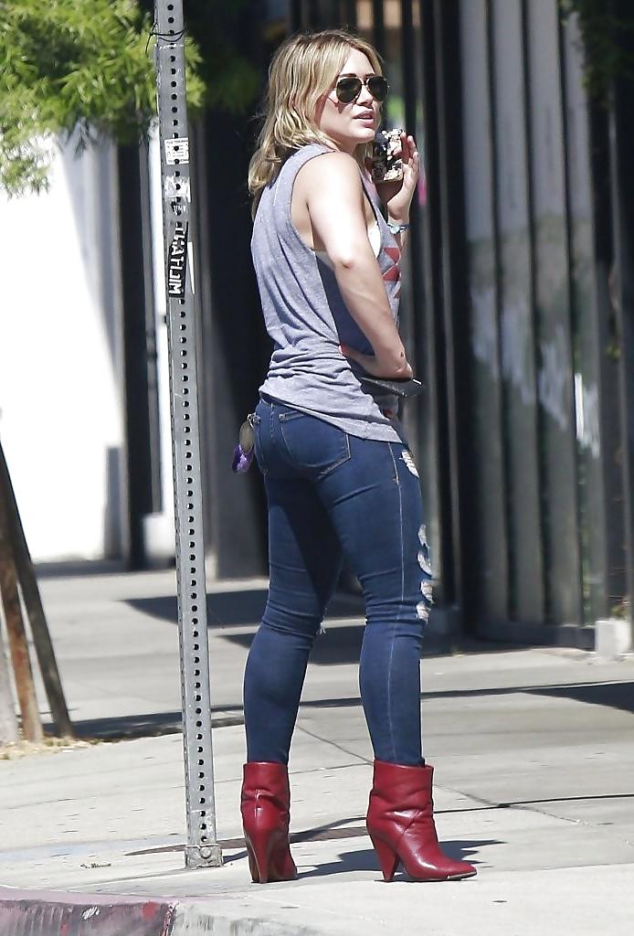 25P Hilary Duff Booty Pics all taken 2014