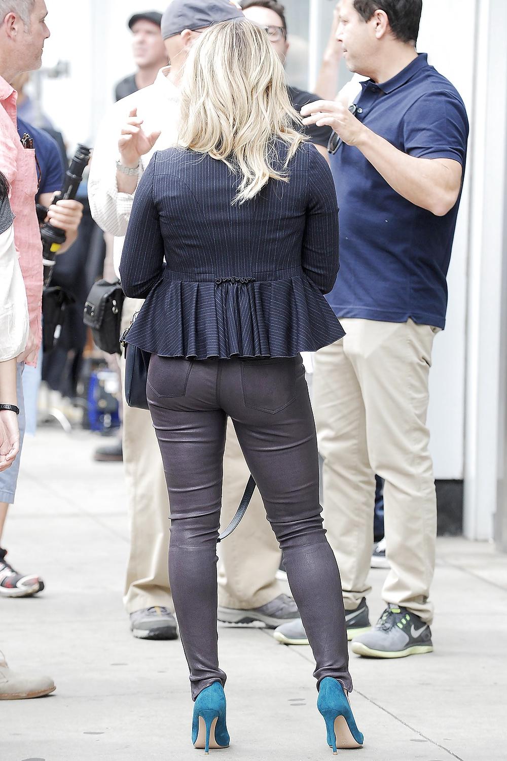 25P Hilary Duff Booty Pics all taken 2014