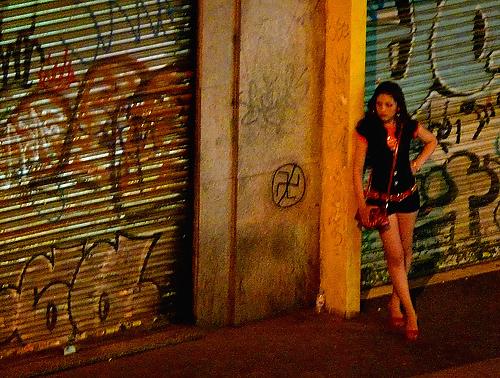 25P Street hookers. Pay and use