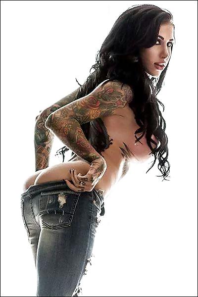 20P Tattoo Babes