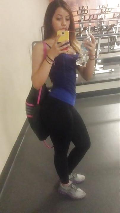 25P Hot latina big ass