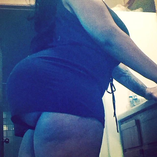 14P Big Booty ass butt