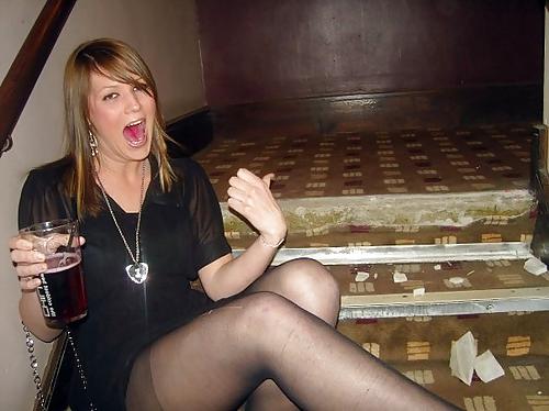 20P Amateurs in black stockings