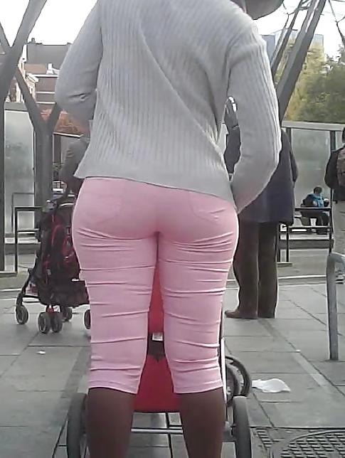 15P Black Booty in Pink