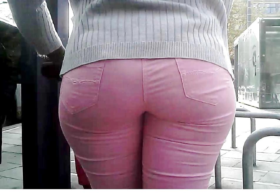 15P Black Booty in Pink