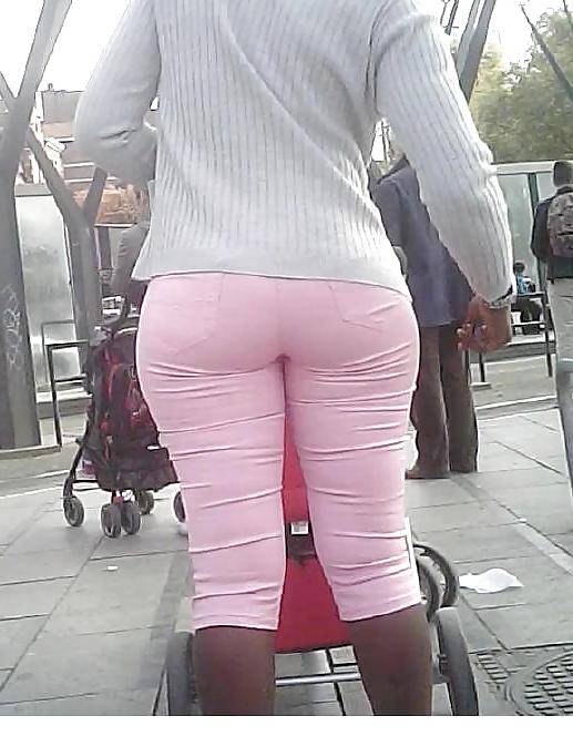 15P Black Booty in Pink