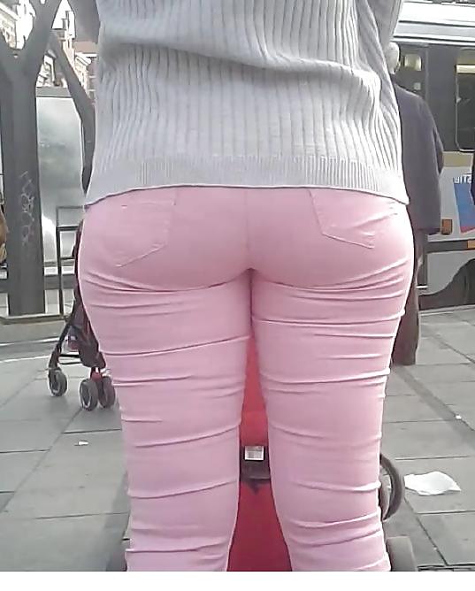 15P Black Booty in Pink