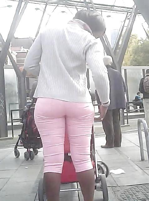 15P Black Booty in Pink