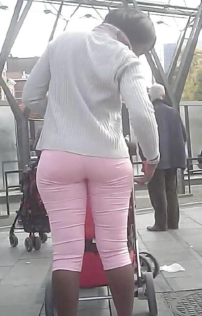 15P Black Booty in Pink