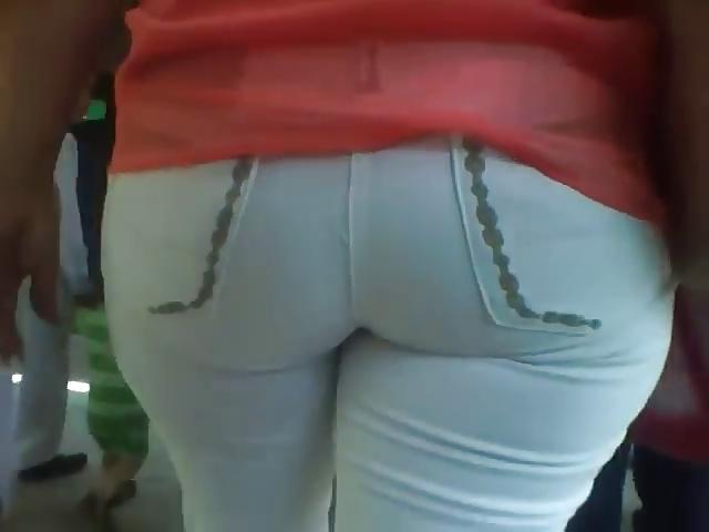 8P Mexican Milf Booty
