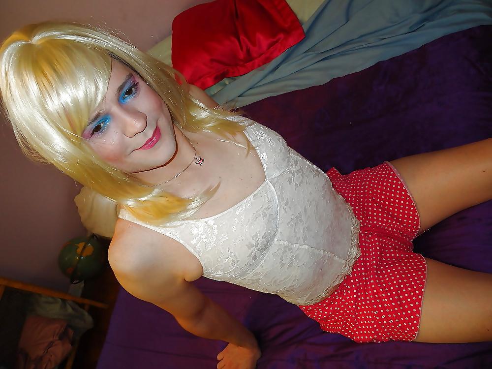 25P Crossdresser 19